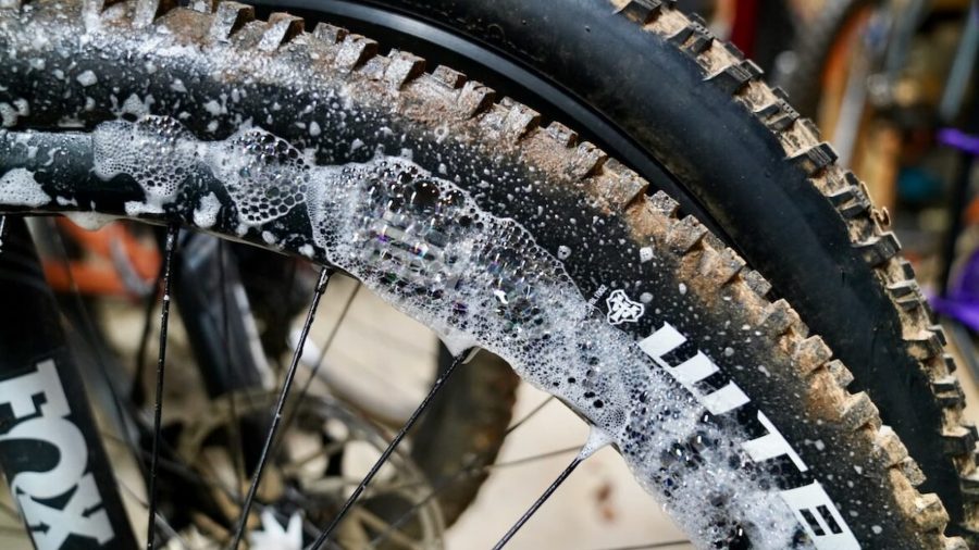 Tubeless, czyli bezdętkowy system do roweru