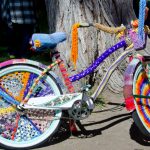 osłony rowerowe wykonane z kolorowego materiału