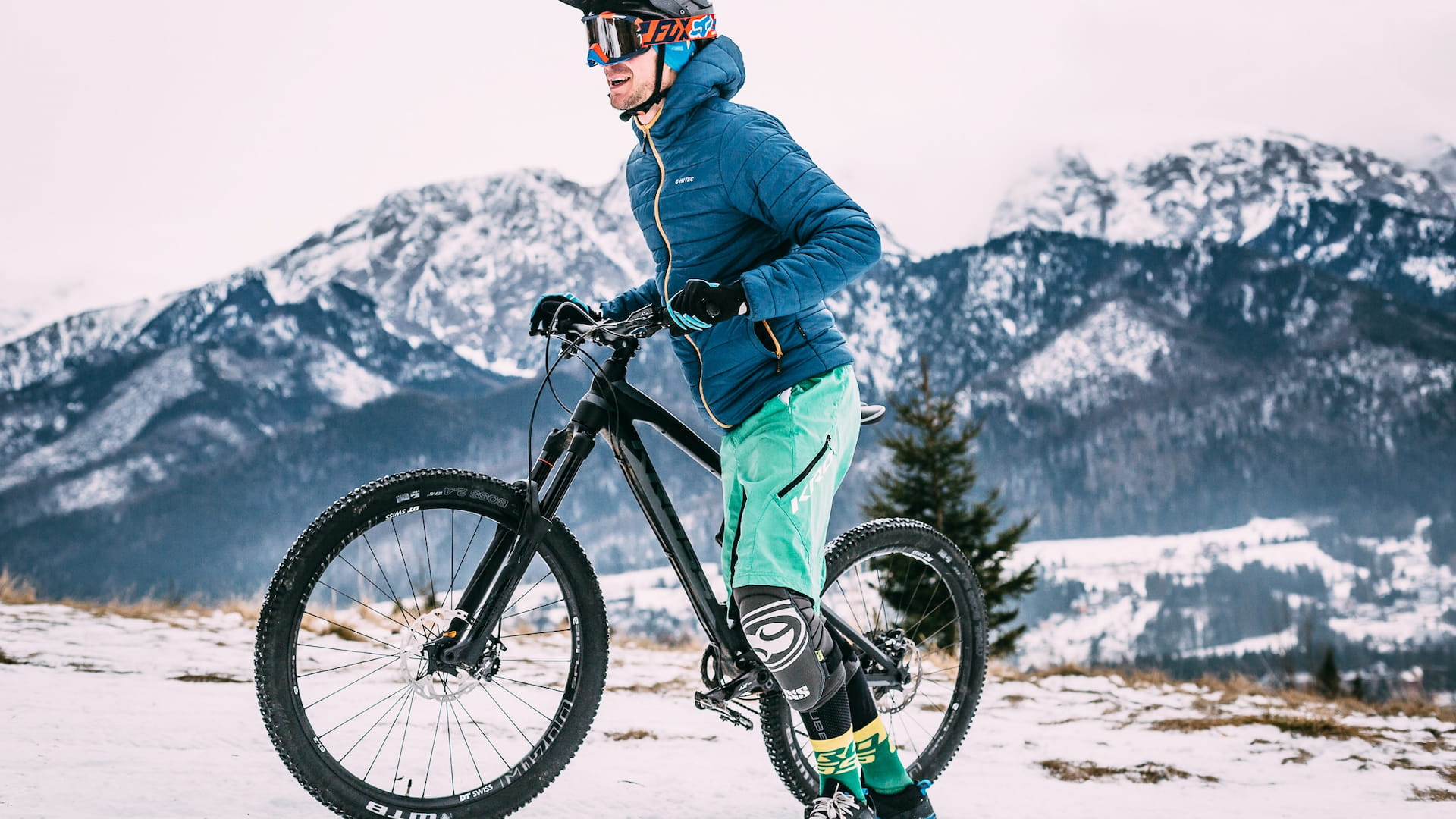 Odzież rowerowa na zimę – jak się ubrać