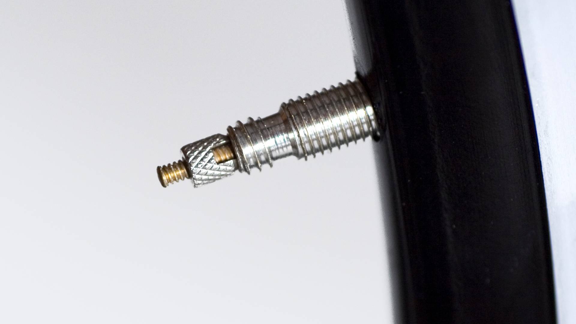 Który rodzaj wentyli rowerowych wybrać?