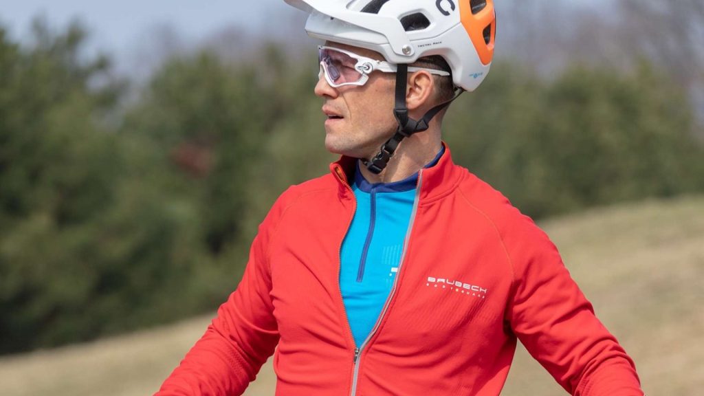 Jazda w odzieży termoaktywnej na rowerze daje duże korzyści podczas treningów